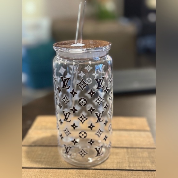 Source Unknown Other - Clear Tumbler with Straw